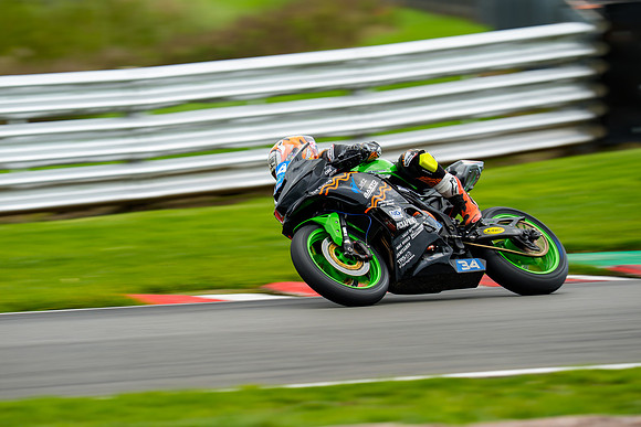 IH_NGRRC_Oulton Park_130275