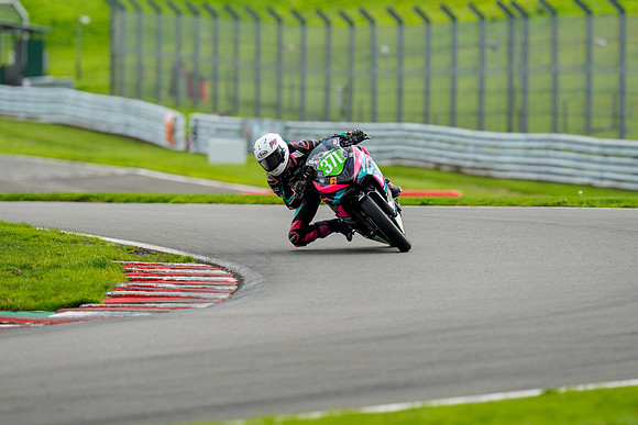 IH_NGRRC_Oulton Park_130083