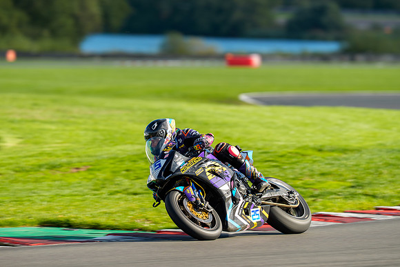 IH_NGRRC_Oulton Park_129570