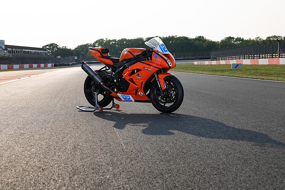 IH_NG_Donington Park_144416