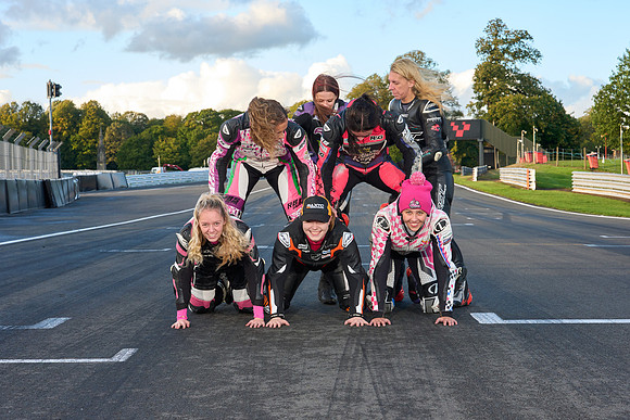 IH_NGRRC_Oulton Park_130448