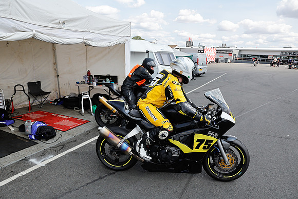 IH_NG_Donington Park_141658
