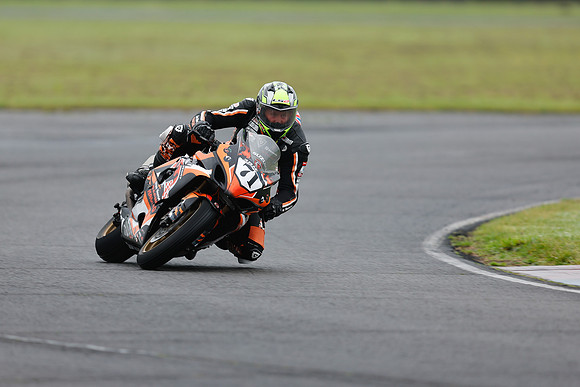 IH_NG_Pembrey_053598