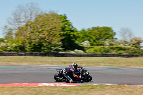 IH_NG_Snetterton_034661