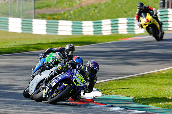 IH_NG_Cadwell Park_130425_012803