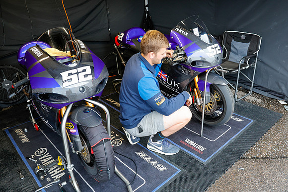 IH_NG_Brands Hatch Indy_120790