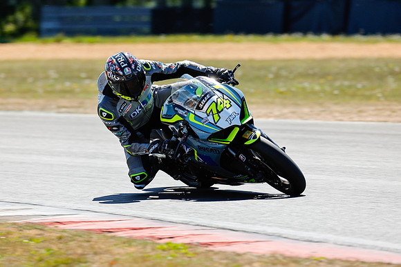 IH_NG_Snetterton_033845