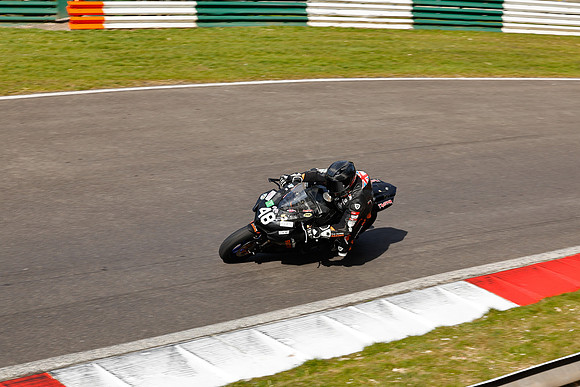 IH_NG_Cadwell Park_110425_001901