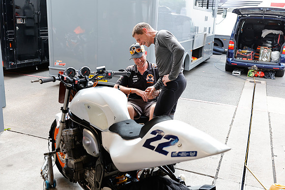 IH_NG_Donington Park_141631