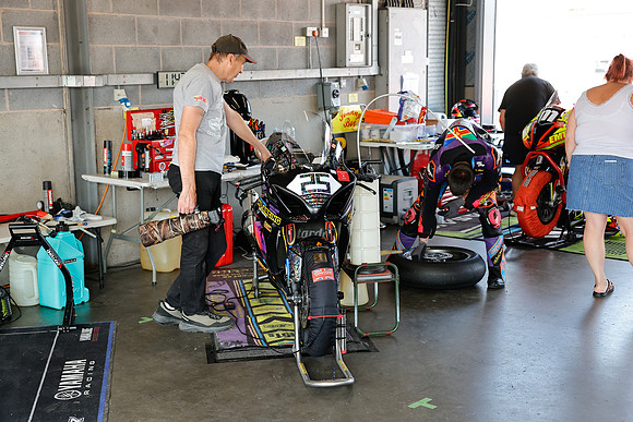 IH_NG_Donington Park_141590