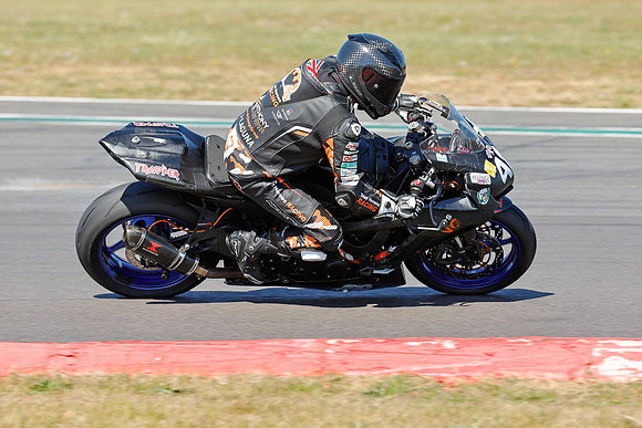 IH_NG_Snetterton_035268