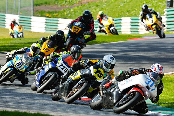 IH_NG_Cadwell Park_130425_013008