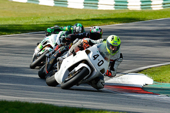 IH_NG_Cadwell Park_130425_012923