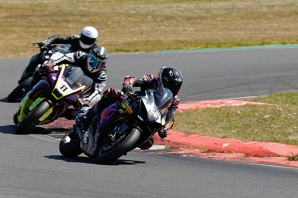 IH_NG_Snetterton_039006