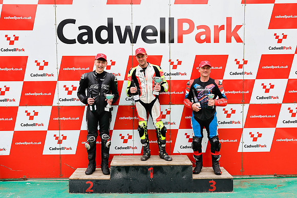 IH_NG_Cadwell Park_130425_015288