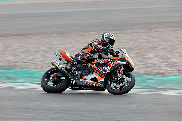 IH_NG_Donington Park_142361