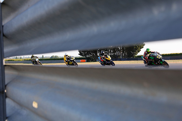 IH_NG_Snetterton_041459