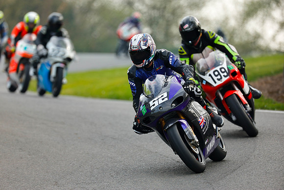 IH_NG_Cadwell Park_120425_011387