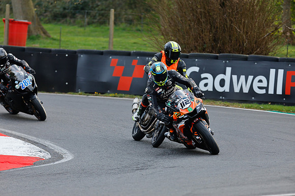 IH_NG_Cadwell Park_120425_012066