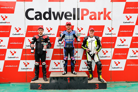IH_NG_Cadwell Park_130425_015292