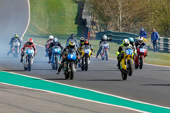 IH_NG_Cadwell Park_130425_013214