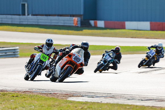 PM-IH_NG_Donington Park_150044