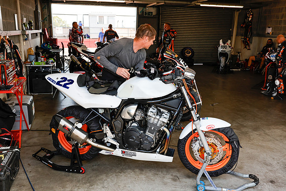 IH_NG_Donington Park_141533