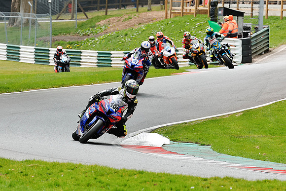IH_NG_Cadwell Park_130425_014337
