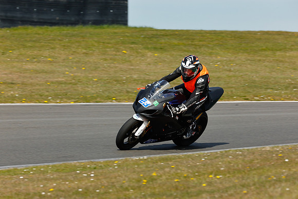 IH_NG_Cadwell Park_110425_005280