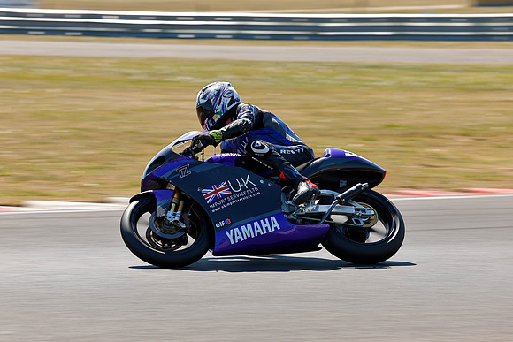 IH_NG_Snetterton_038099