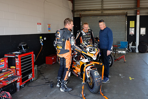 IH_NG_Snetterton_032089