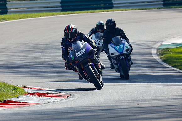 IH_NG_Cadwell Park_110425_007502