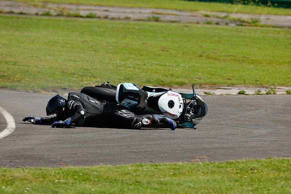 IH_NG_Pembrey_060759
