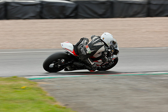 PM-IH_NG_Donington Park_143483