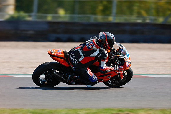IH_NG_Donington Park_153338