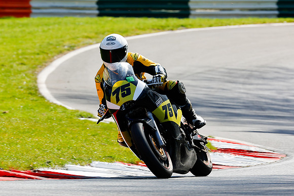IH_NG_Cadwell Park_110425_007562