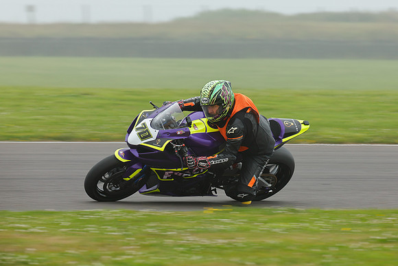 IH_NG_Anglesey_079640
