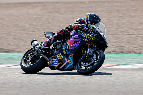 IH_NG_Donington Park_152168