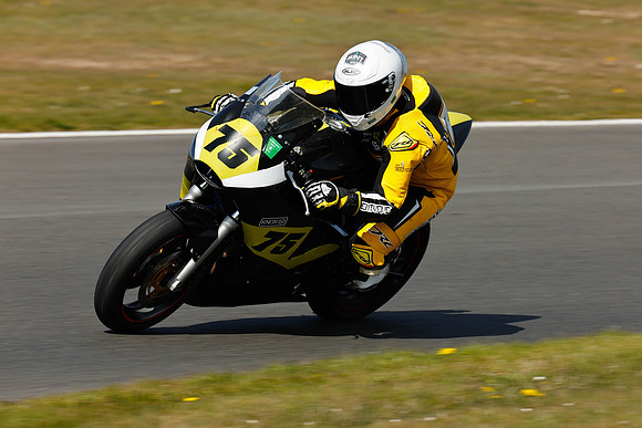 IH_NG_Cadwell Park_110425_004990