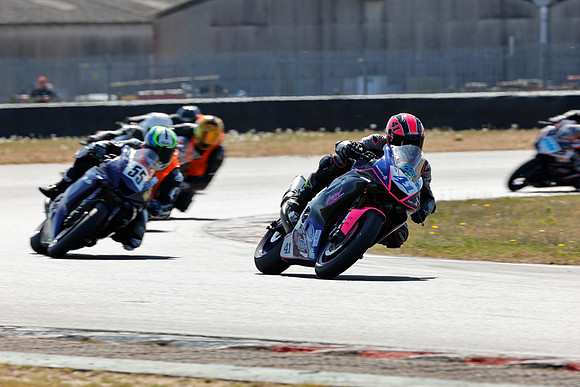 IH_NG_Snetterton_040545