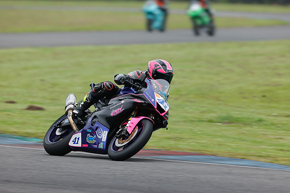 IH_NG_Pembrey_050862