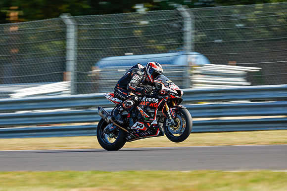 IH_NG_Donington Park_153711