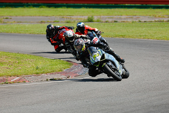 IH_NG_Pembrey_060457