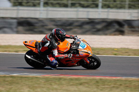IH_NG_Donington Park_153328