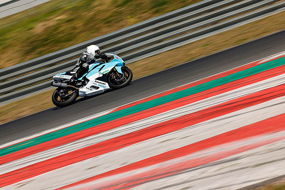 IH_NG_Snetterton_038029