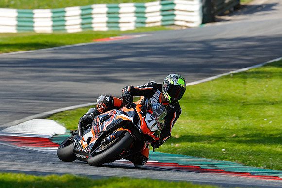IH_NG_Cadwell Park_130425_012829