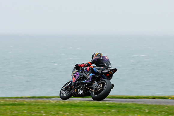 IH_NG_Anglesey_075954