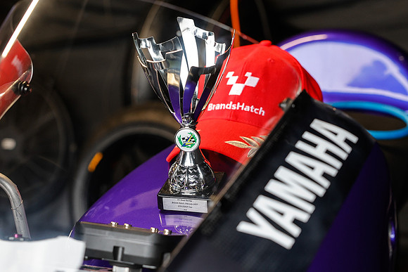 IH_NG_Brands Hatch Indy_120793