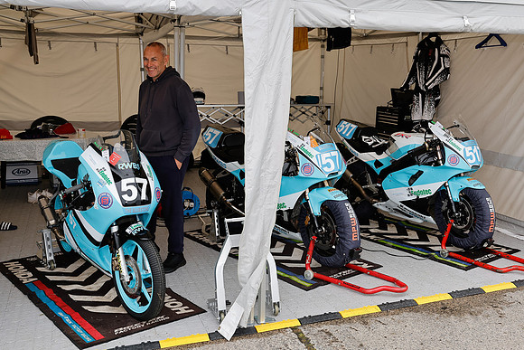 IH_NG_Pembrey_053573