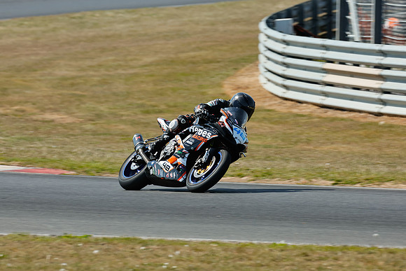 IH_NG_Snetterton_042035